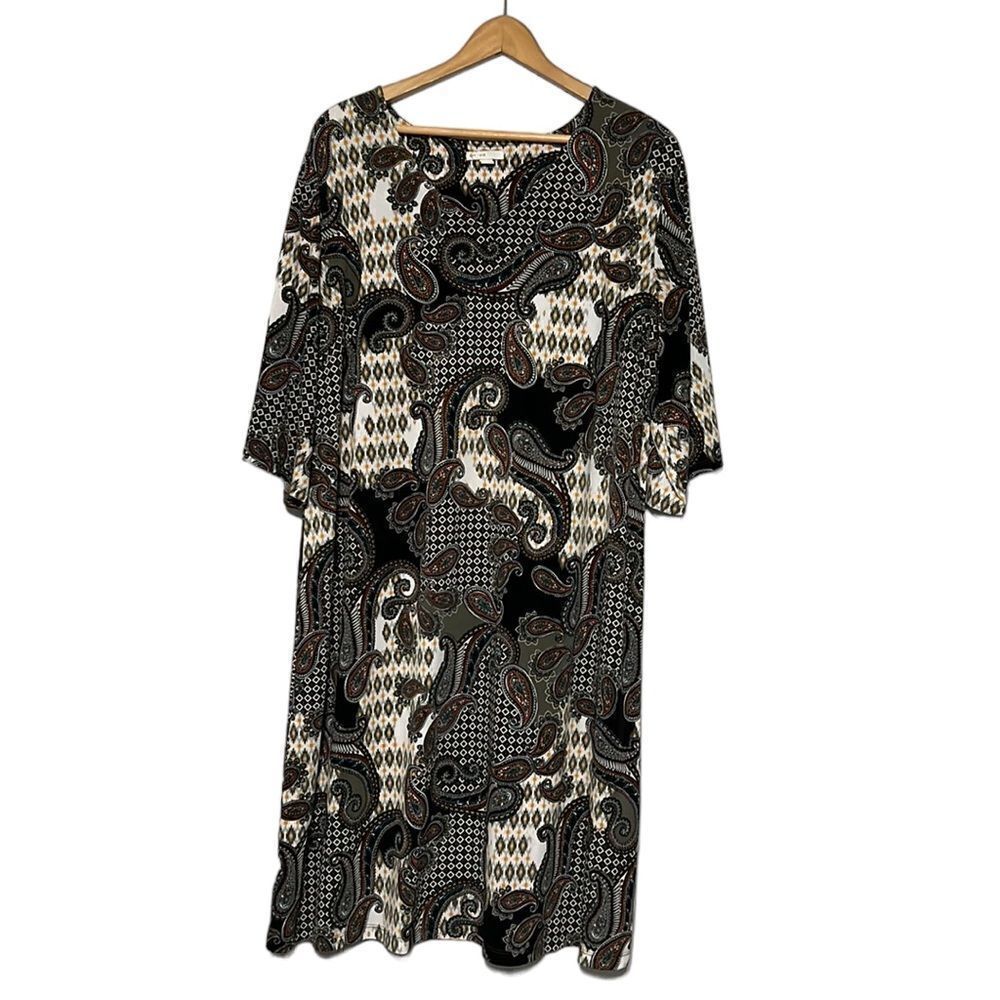 Plus Size Dress Womans Size 18/20W Paisley Knee Length Half Sleeve Stretchy
